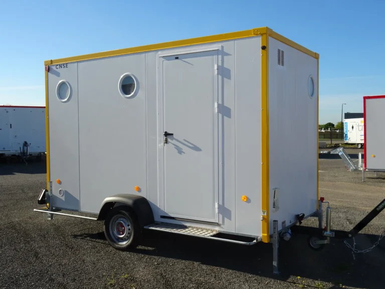 Abri mobile 4 personnes + gaz + wc 50u 750kg